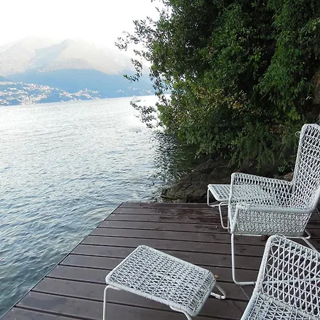 Charming House With Private Dock On Iii * Argegno